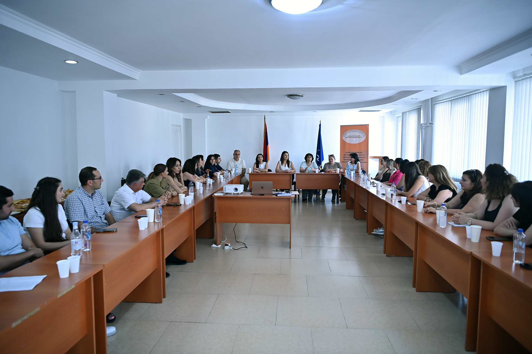 ՊԵԿ աշխատակիցների հանդիպումը Արհեստակցական կազմակերպության նախագահության հետ